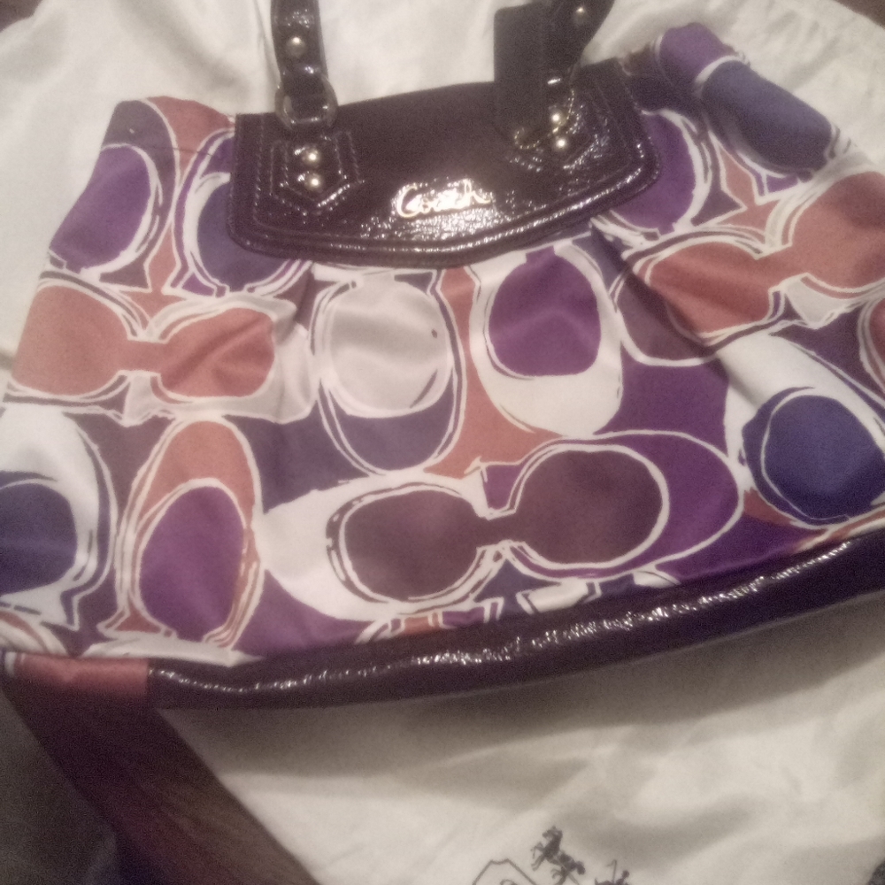 Ladies Coach Handbag
